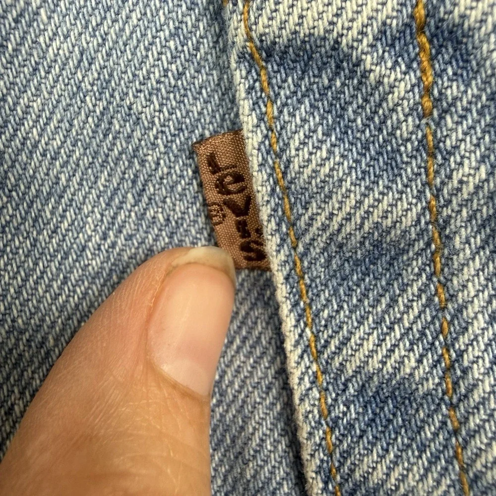 VTG Levis 540 Signature Relaxed Denim Jeans 90s Brown Tab Mens 48 X 32